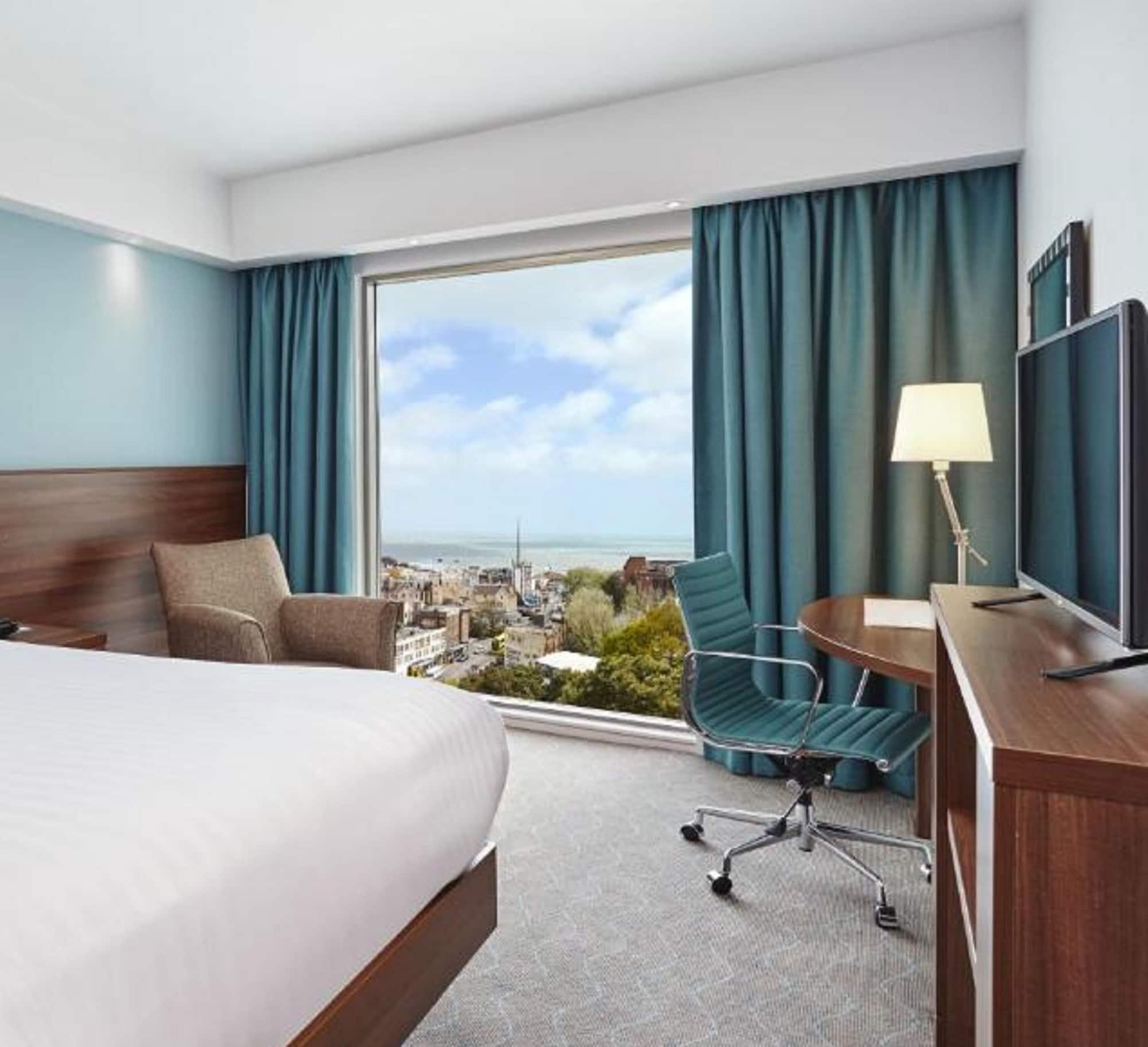 Hotel Hampton By Hilton Bournemouth Exterior foto